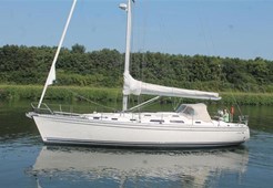 S Hanse 411 for charter in Sibenik