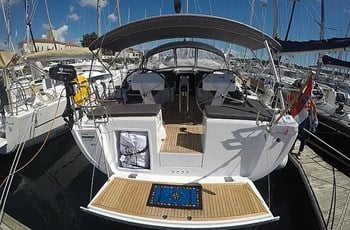 J Hanse 458 Prodaja plovila Sibenik