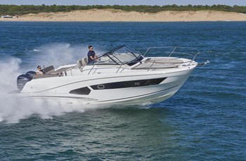 M Jeanneau Cap Camarat 10.5 WA Prenájom Bez Posádky Zadar