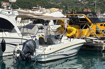 M Jeanneau Cap Camarat 5.5 CC Prodaja plovila Hrvatska
