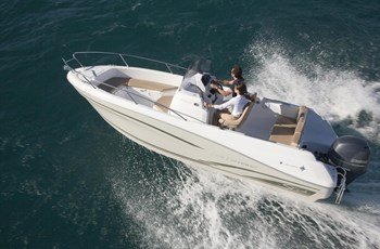Jeanneau Cap Camarat 6.5 CC
