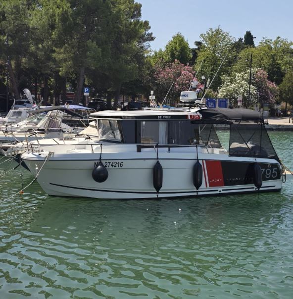 Jeanneau Merry Fisher 795 Sport