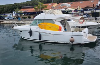 M Jeanneau Merry Fisher 925 Fly Prodaja plovila