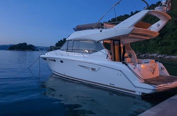 M Jeanneau Prestige 400 Prodaja plovila