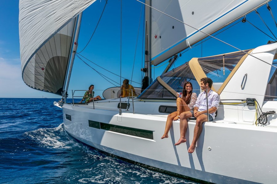 Jeanneau Sun Loft 47 ID4753 Sailing yacht in marina Zadar for charter