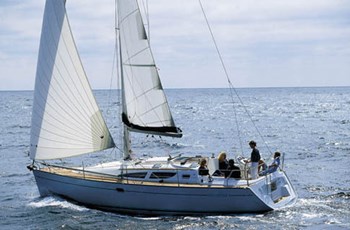 S Jeanneau Sun Odyssey 35 Charter Split