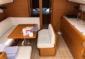 Jeanneau Sun Odyssey 479 2017.
