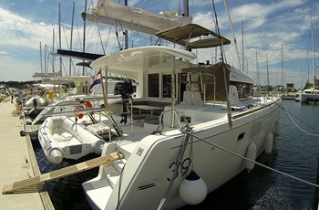 C Lagoon 39 Brokerage
