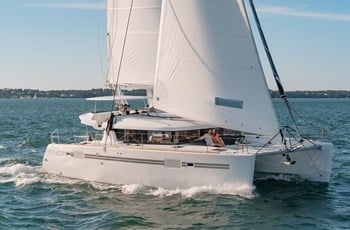 C Lagoon 450 F Noleggio Pirovac