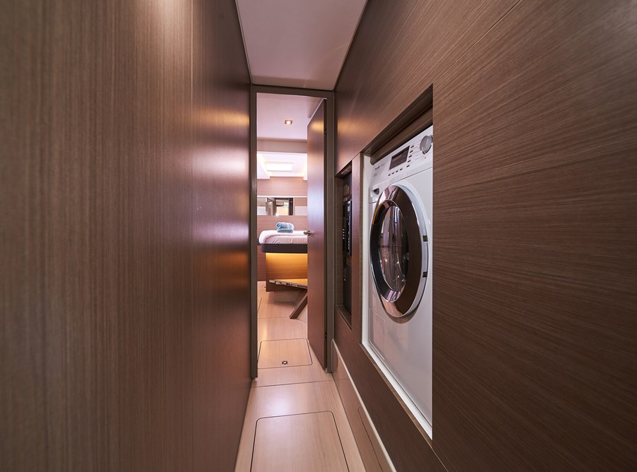 Leopard 53 power owner - Good Vibes