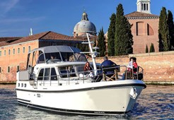 B Linssen GS 410 for charter in Trogir