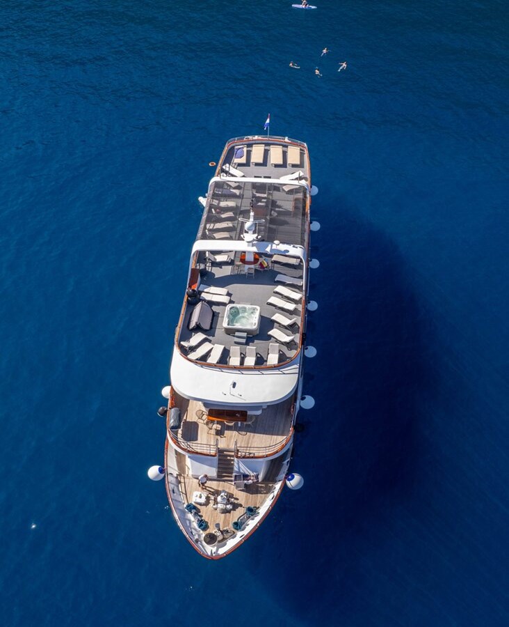 M/S Elixir