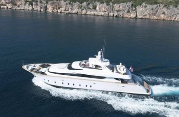 L Maiora 33 M Vuokraus Split