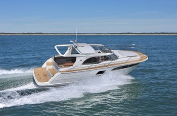 B Marex 360 Cabriolet Cruiser Alquiler Sibenik