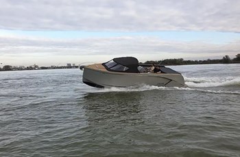 B Maxima 840 Alquiler Seget Donji