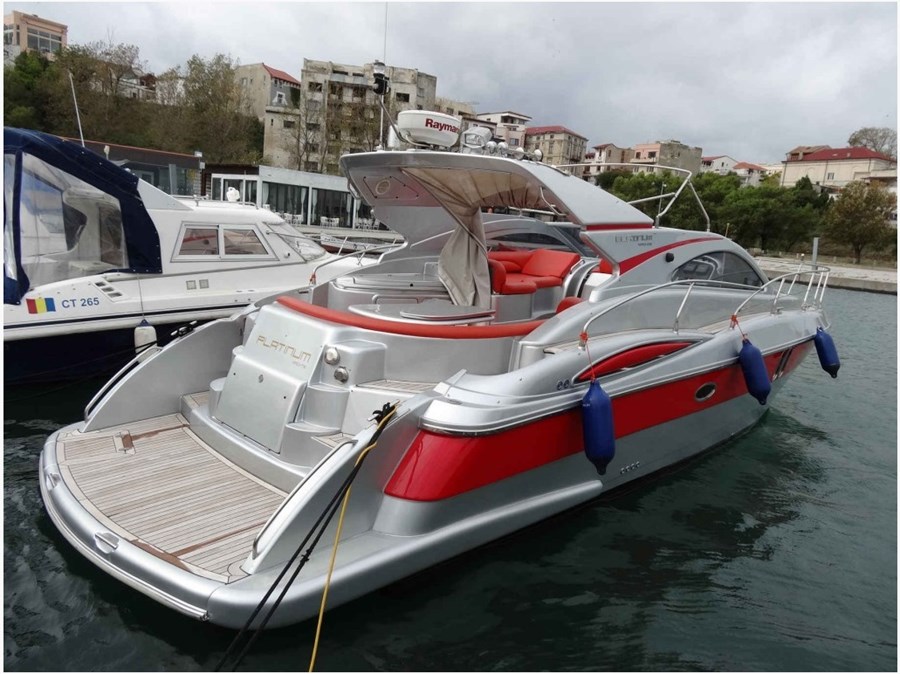 Moa Tecnica Platinum 40 Gr 39 Open Second Hand Motor Yacht For