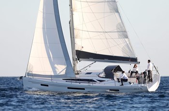 B More 40 Noleggio Kastela, Split