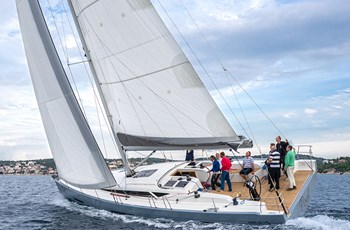 P More 55 Vuokraus Ploče