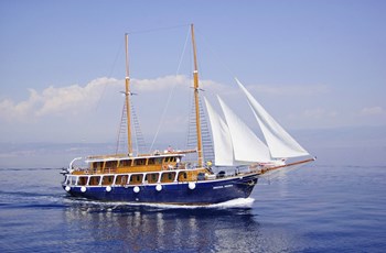 Motor-sailer Kruna Mora