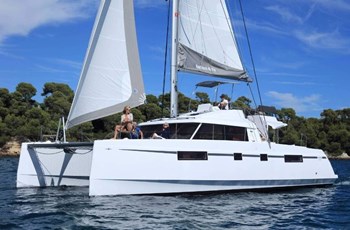 C Nautitech 46 Fly Fretamento Trogir
