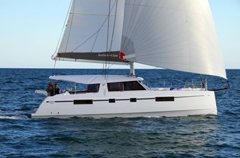 C Nautitech Open 46 Fretamento Trogir