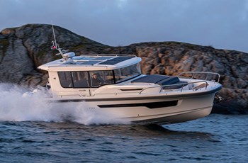 M Nimbus C11 Charter Split