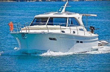 SAS - Vektor Adriana 36 new