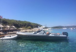 R Sacs Strider 10 for charter in Split
