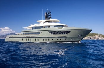 L San Lorenzo 42M Charter Hrvatska