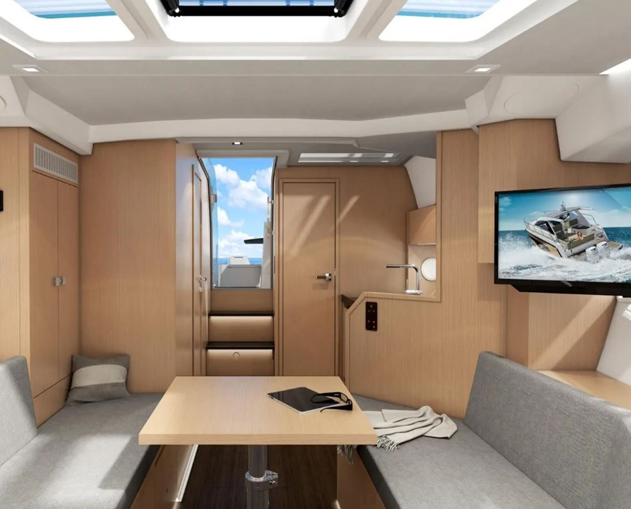 Sealine S 335