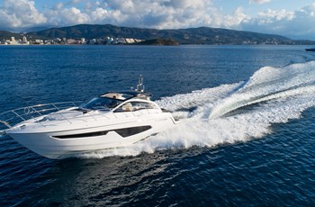 M Sessa C38 Charter Seget Donji