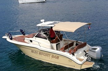 B Sun Sport 845 Alquiler Trogir
