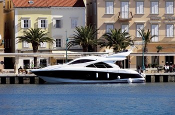 M Sunseeker Manhattan 50 Charter Primosten