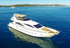L Amer 86 for charter in Kastela, Split