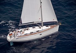 S Bavaria 33 Cruiser for charter in Dubrovnik