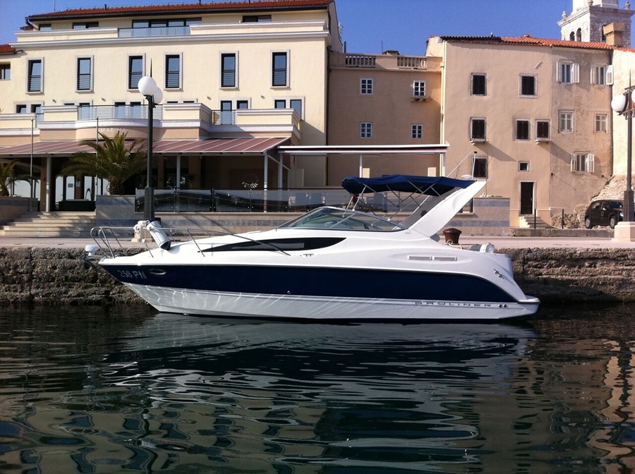 Bayliner 285 Ciera - Motor yachts for charter in Croatia