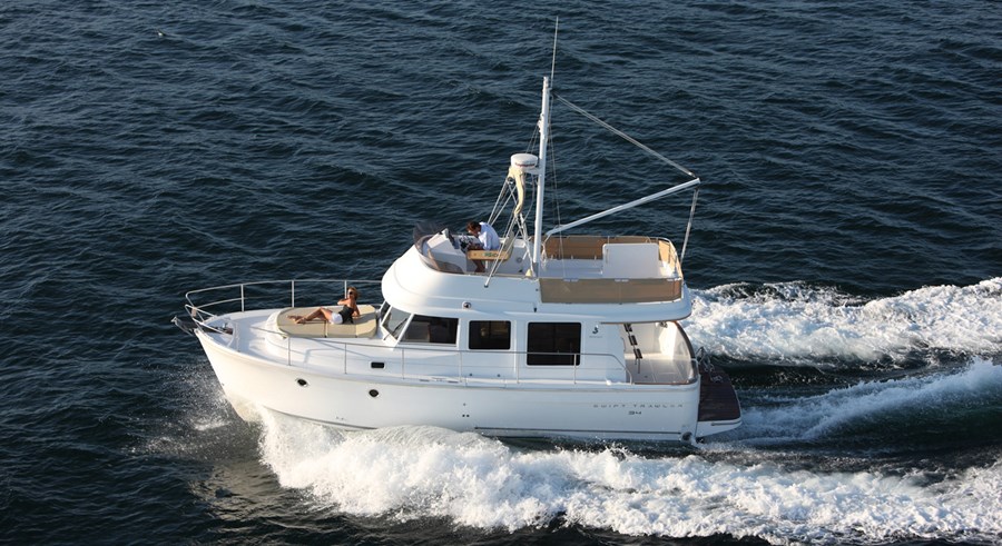 Beneteau Swift Trawler 34 new - Motor yachts for charter in Croatia