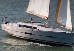 S Dufour 382 GL for charter in Pula