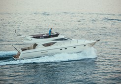 M Ferretti 460 for charter in Split