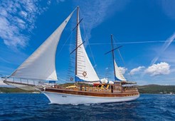 G Gulet Linda for charter in Split