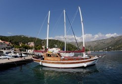 G Gulet Pulenat for charter in Dubrovnik
