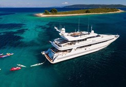 L Heesen 131 for charter in Trogir