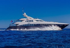 L Heesen 44 for charter in Zadar