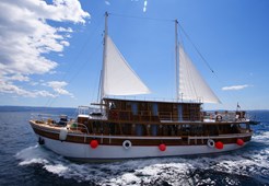 Motor-sailer Lopar