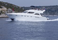 M Princess 480 for charter in Primosten